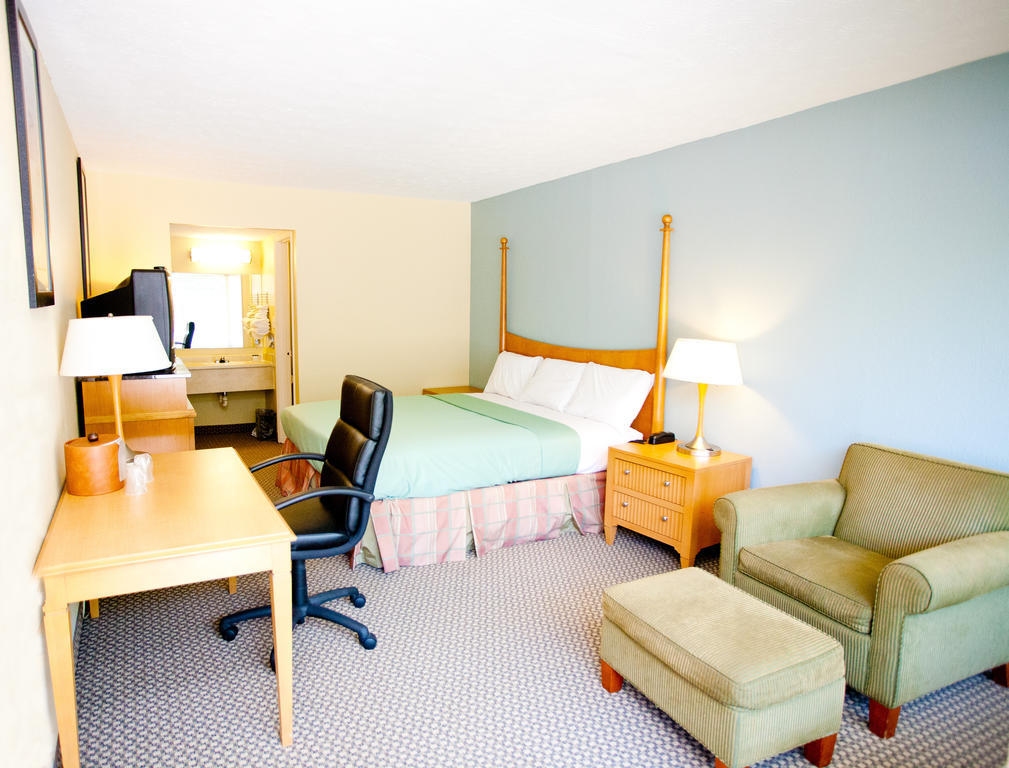 Star City Inn And Suites غروف سيتي المظهر الخارجي الصورة